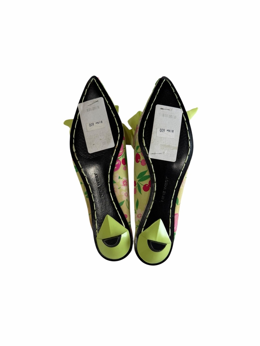 Nine West Light Green Cherry Print Pointed Toe Slides Sz 7 - Picture 4 of 10